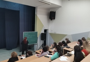 Артисты Русского драматического театра имени Н.А. Бестужева провели семинары для руководителей школьных театров во ВСГИКе