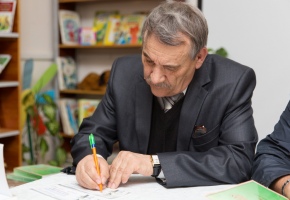 Творческая встреча с известным драматургом Степаном Лобозеровым