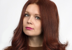 Алена Байбородина: «Единственный человек, который делает мне замечания по работе, это мой муж»
