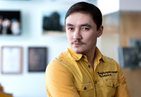 Петр Прозоровский: «В театре надо работать, не жалея ни себя, ни своего времени»